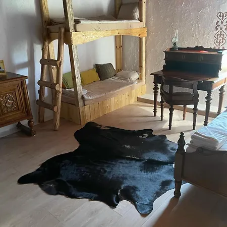 рай 10човека Pensiune *